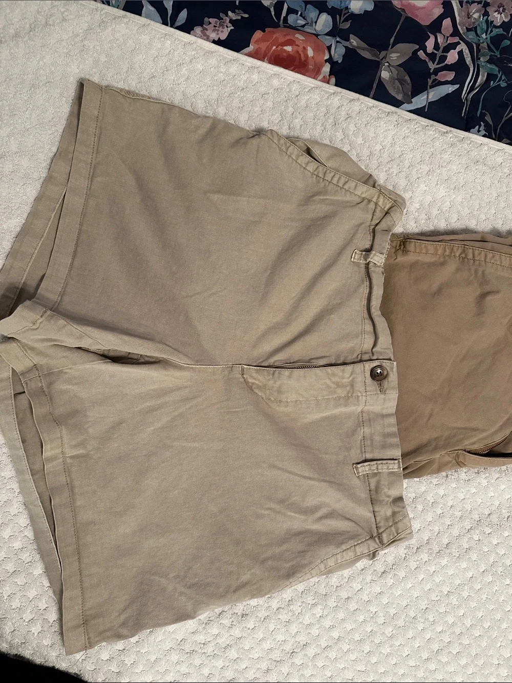 Old Navy elastic back chino shorts five pair bundle.